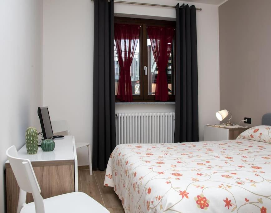 Casa Valentin Apartment Monforte D'Alba Luaran gambar